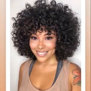 Meet your Posher, Erika